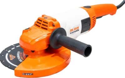 Test de la meuleuse RURIS RA2400S : puissance et polyvalence