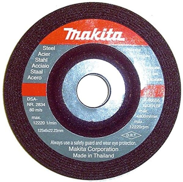 Découvrez notre analyse approfondie de la meuleuse Makita DGA506RTJ : évaluation de sa performance et de sa puissance pour des travaux précis et efficaces