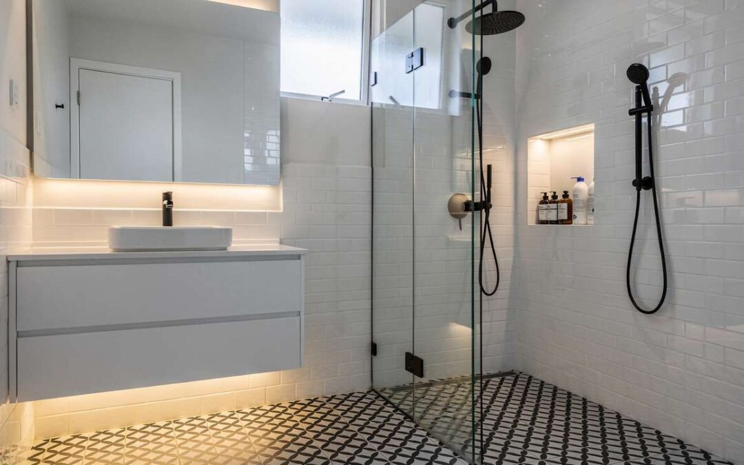 Aménagement Petite Salle de Bain : conseils et Inspirations