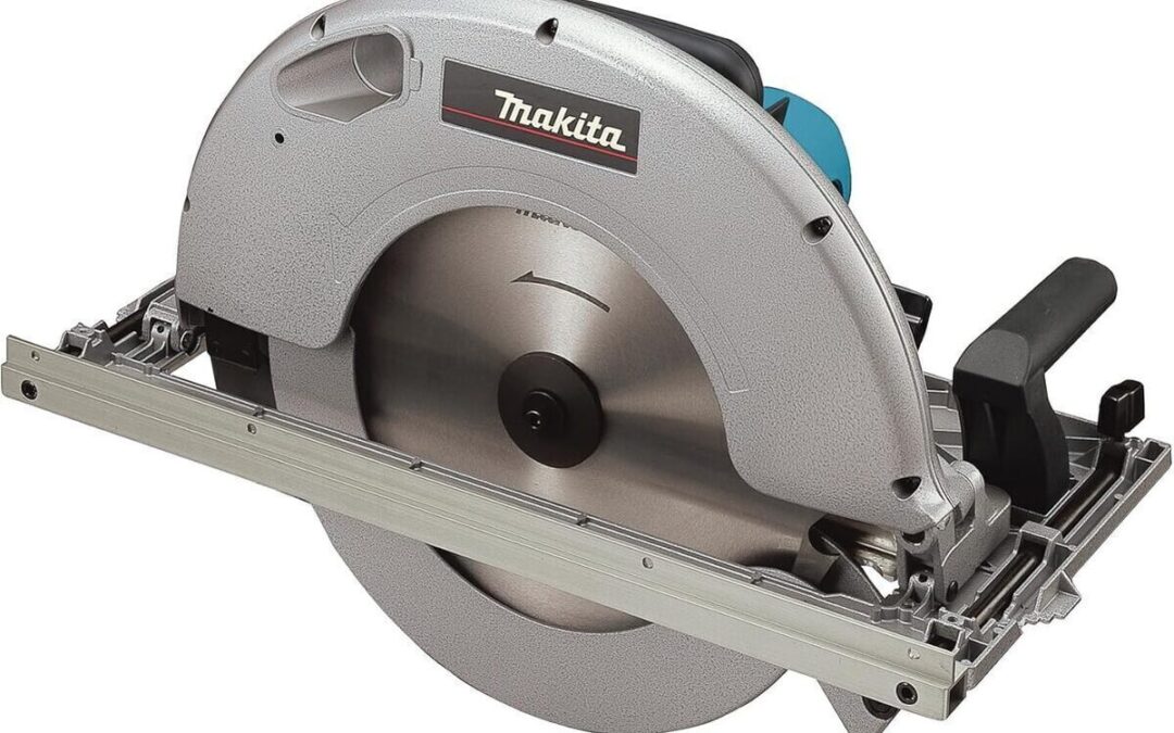 Test de la scie circulaire Makita 5143R : puissance 2200 W