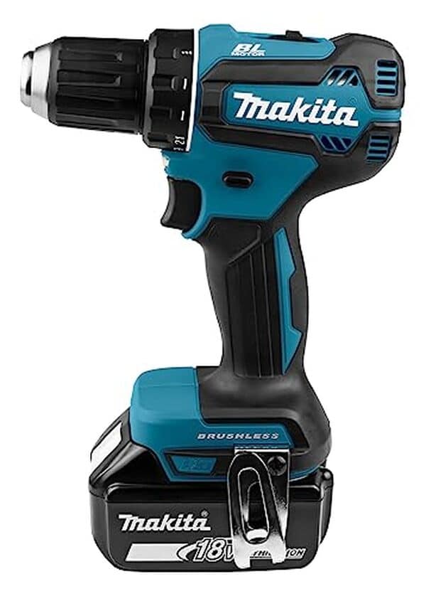 Découvrez notre test complet de la perceuse visseuse Makita DDF485RTJ 18V LXT : performances, autonomie et verdict détaillé pour ce modèle professionnel.